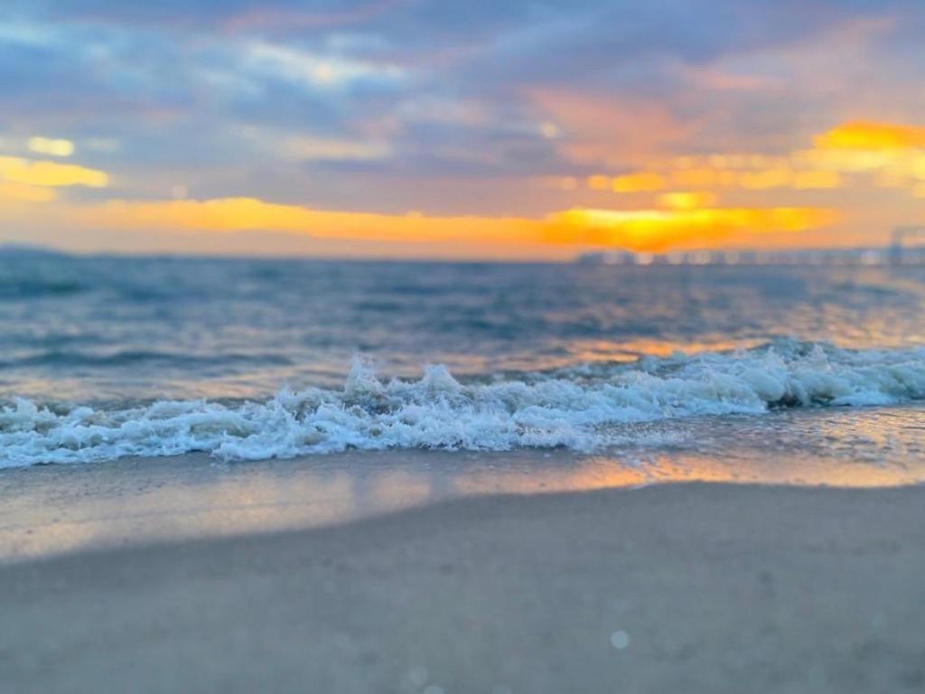 Symphony Of The Sea Hotel Bangsaen Zewnętrze zdjęcie